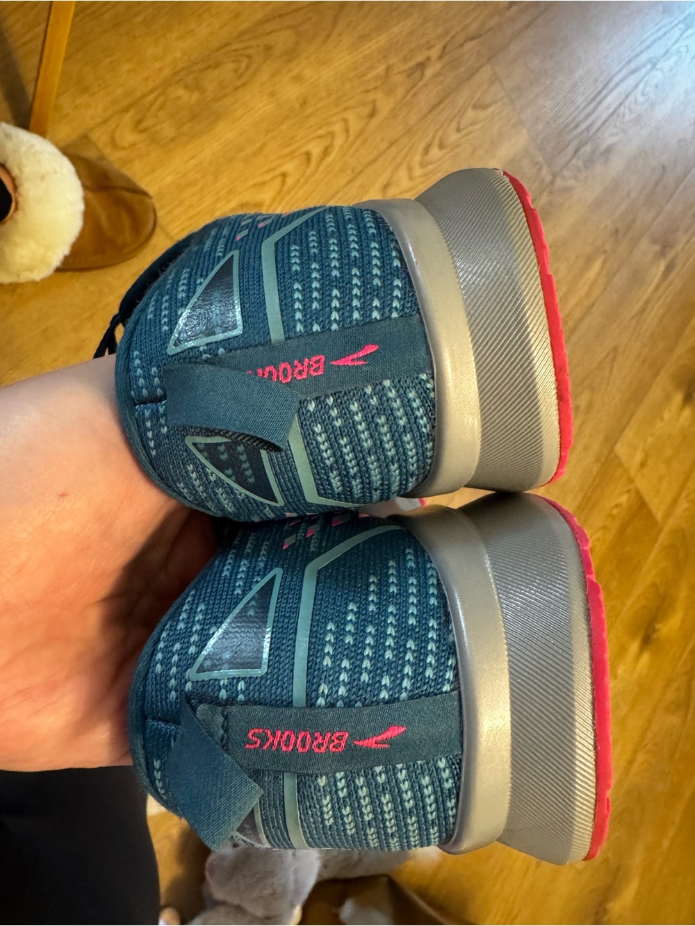 Like New Brooks Women's Teal and Pink Levitate Running Sneakers - Picture 5 of 7